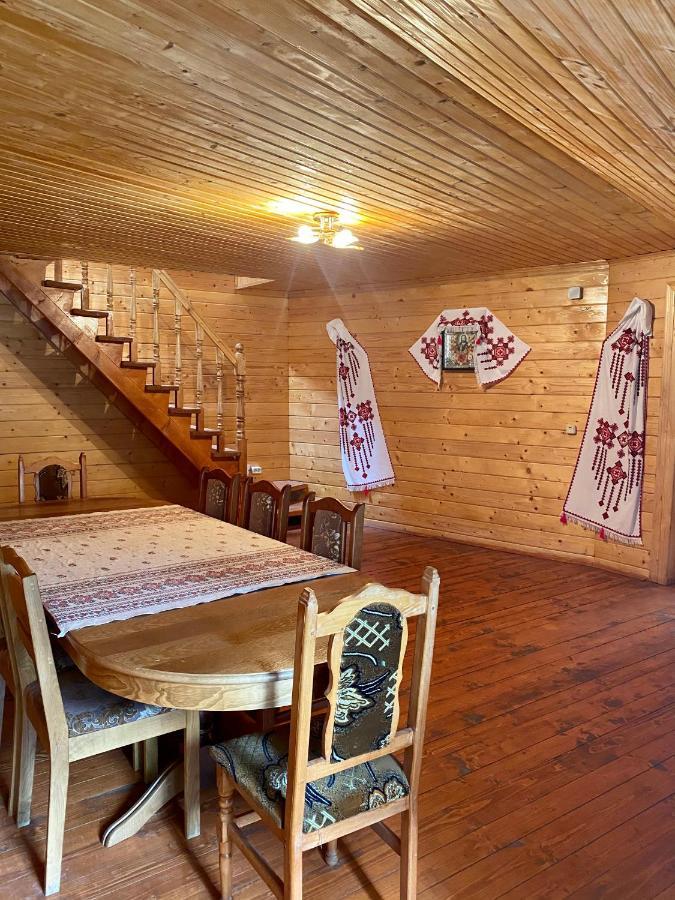 Medova Hata Hotell Verkhnyaya Rozhanka Exteriör bild