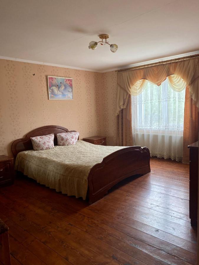 Medova Hata Hotell Verkhnyaya Rozhanka Exteriör bild