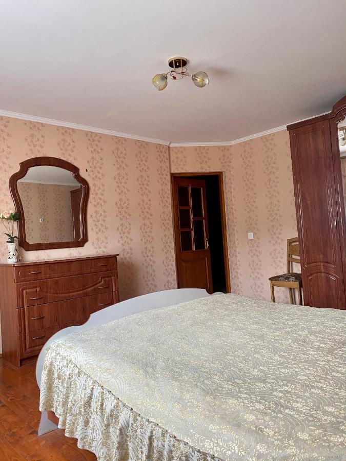 Medova Hata Hotell Verkhnyaya Rozhanka Exteriör bild