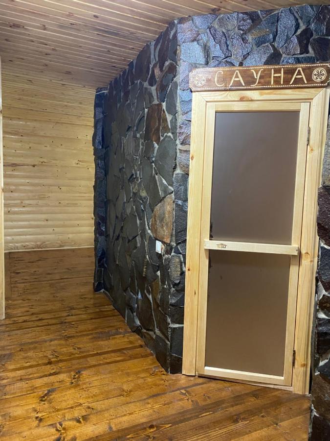 Medova Hata Hotell Verkhnyaya Rozhanka Exteriör bild