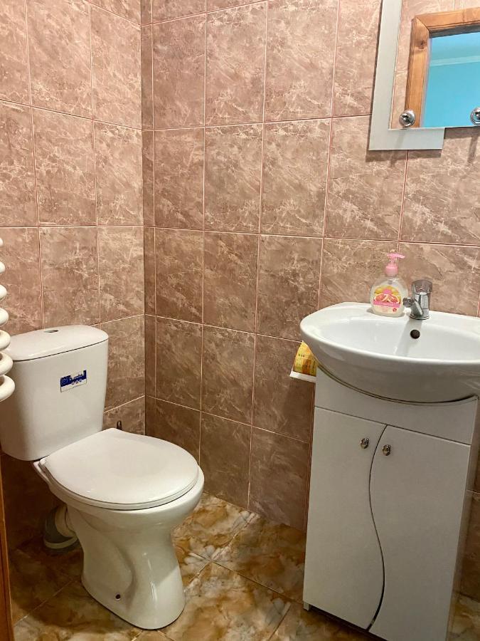 Medova Hata Hotell Verkhnyaya Rozhanka Exteriör bild