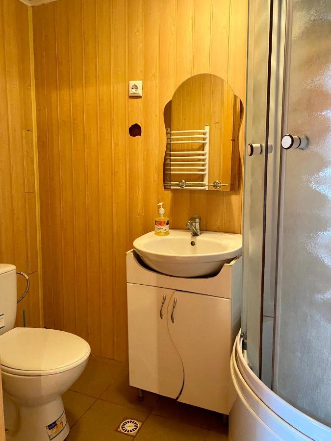 Medova Hata Hotell Verkhnyaya Rozhanka Exteriör bild